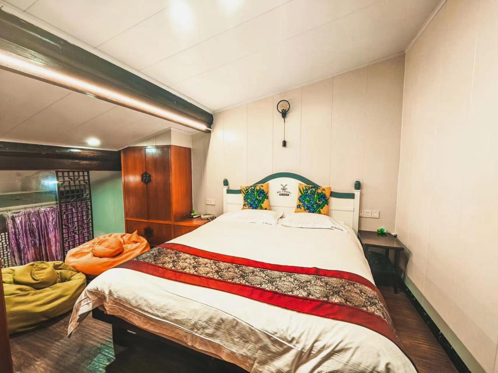 Shaoxing Laotaimen Luxun Native Place Youth Hostel Bagian luar foto